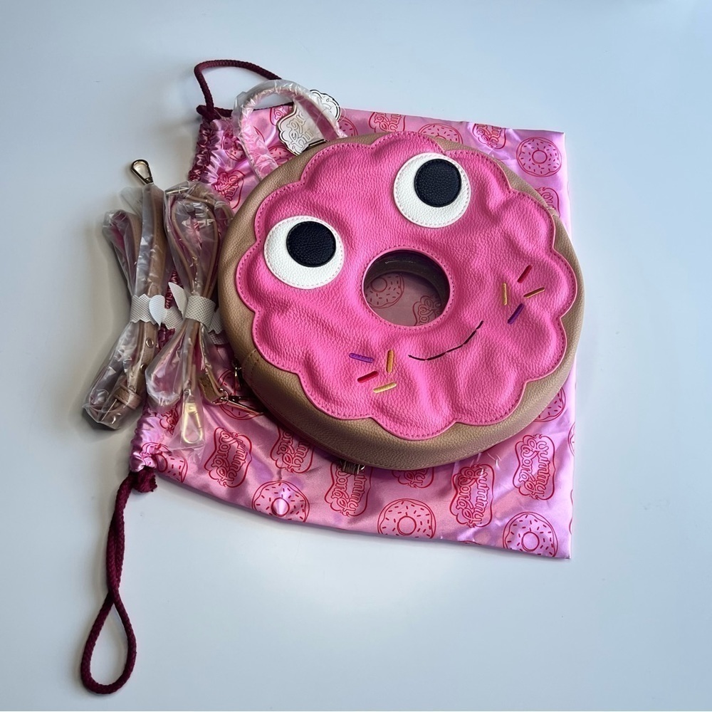 Kidrobot’s Limited Edition Yummy the Pink Donut Backpack - Picture 11 of 11